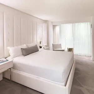 ***** Курортный комплекс The W Vegas At Mandalay Bay By Suiteness США